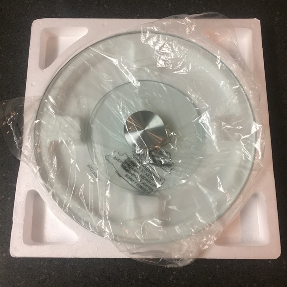 Sarah Peyton Home Tempered Glass Lazy Susan - Picture 4 of 4